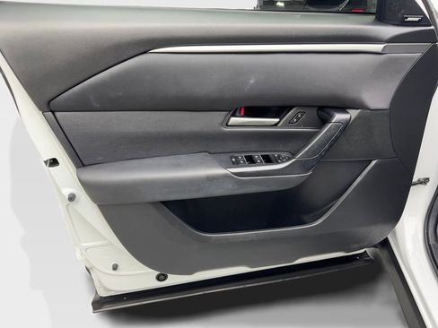 Used 2024 MAZDA CX-50 AWD 2.5 S w/ Cargo Package image 32