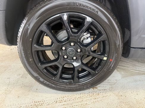 New 2026 Jeep Compass Latitude image 25