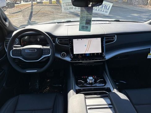 New 2026 Jeep Grand Wagoneer Limited AWD/4WD image 6