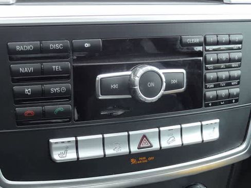 Used 2014 Mercedes-Benz ML 350 4MATIC image 24