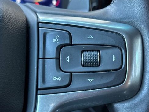 Used 2023 Chevrolet Silverado 1500 LTZ AWD/4WD image 39