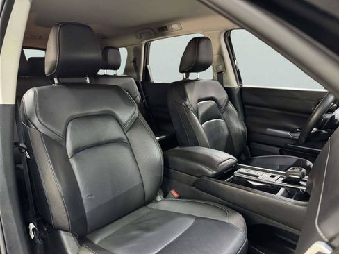 Used 2023 Nissan Pathfinder SL FWD image 41