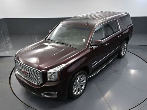 Used 2017 GMC Yukon XL Denali w/ Open Road Package image 70