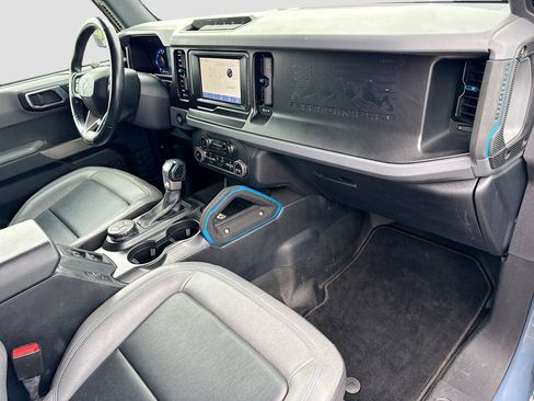 Used 2023 Ford Bronco Black Diamond AWD/4WD image 13