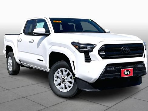 New 2025 Toyota Tacoma SR5 image 2