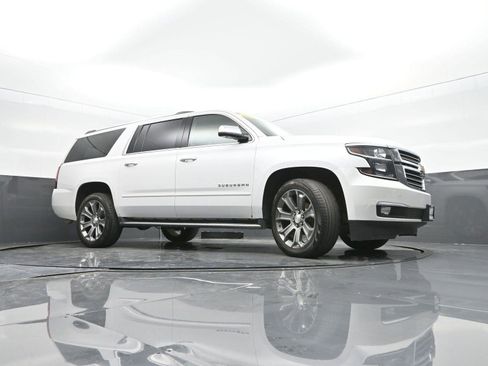 Used 2017 Chevrolet Suburban Premier image 40