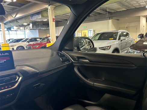 Used 2023 BMW X3 xDrive30i w/ Premium Package image 25