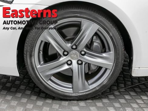 Used 2018 Lexus IS 300 AWD w/ Comfort Package image 32
