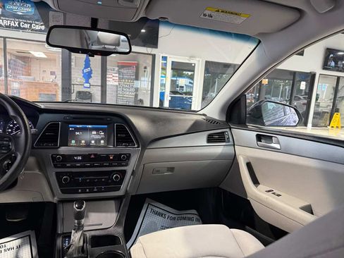 Used 2016 Hyundai Sonata SE FWD image 29