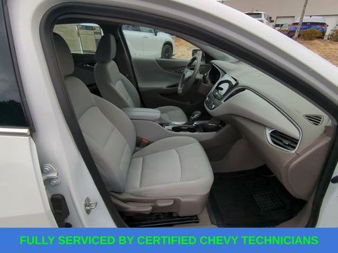 Used 2024 Chevrolet Malibu LT image 43