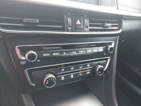 Used 2020 Kia Optima LX FWD image 14