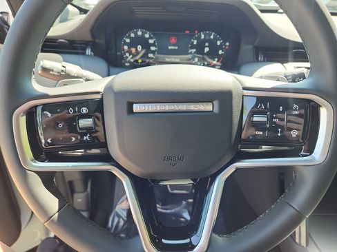 New 2026 Land Rover Discovery Sport Landmark AWD/4WD image 18