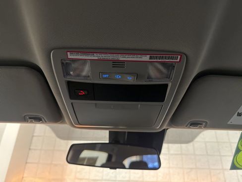 Used 2023 Toyota Tacoma SR image 23