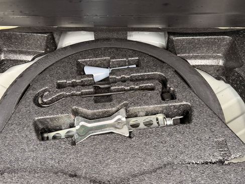 Used 2019 Honda Civic Sport image 16