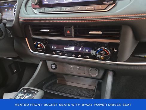 Used 2025 Nissan Rogue SV AWD/4WD image 16