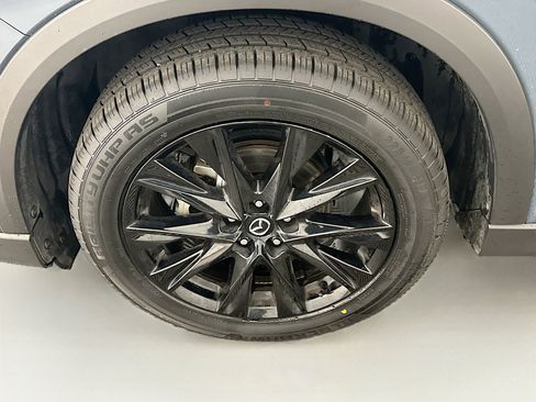 Used 2024 MAZDA CX-5 Carbon Edition image 11