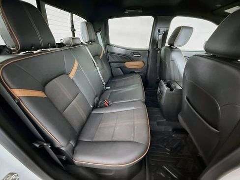Used 2024 GMC Canyon AT4 AWD/4WD image 26