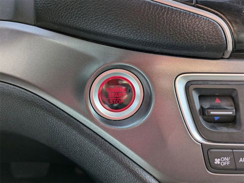 Used 2023 Honda Passport EX-L image 16