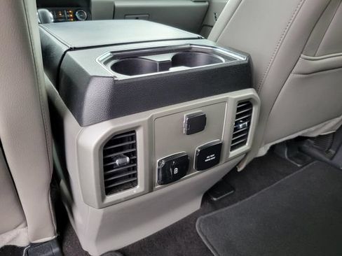 Used 2020 Ford F150 Lariat AWD/4WD image 25