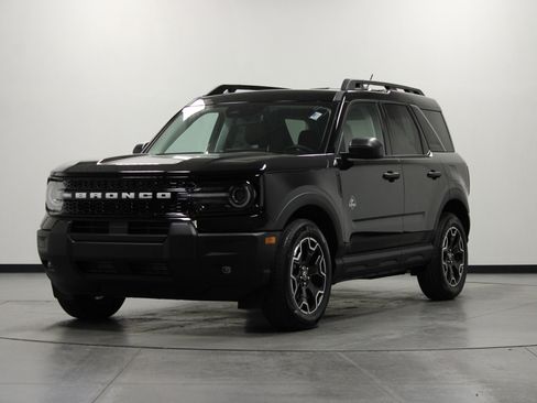 New 2026 Ford Bronco Sport Outer Banks AWD/4WD image 8