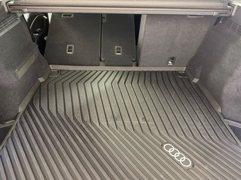 Used 2025 Audi Q5 Premium Plus w/ Premium Plus AWD/4WD image 14