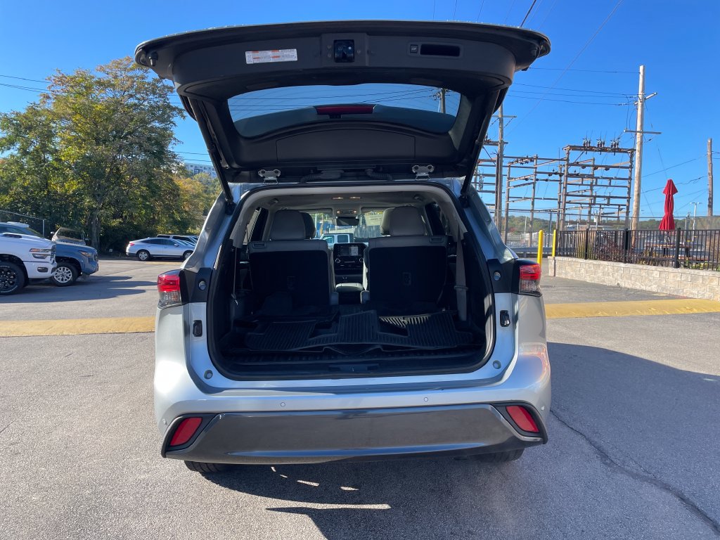 Used 2020 Toyota Highlander Limited AWD/4WD image 13
