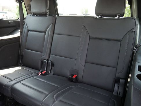 Used 2022 GMC Yukon Denali w/ Max Trailering Package AWD/4WD image 17