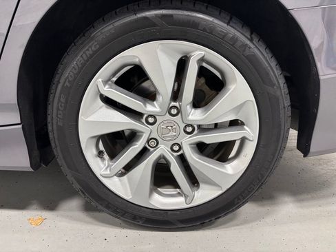 Used 2020 Honda Accord LX image 59