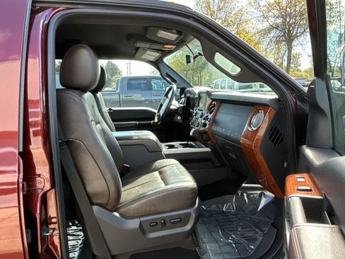 Used 2016 Ford F350 King Ranch w/ King Ranch w/Chrome Package image 9