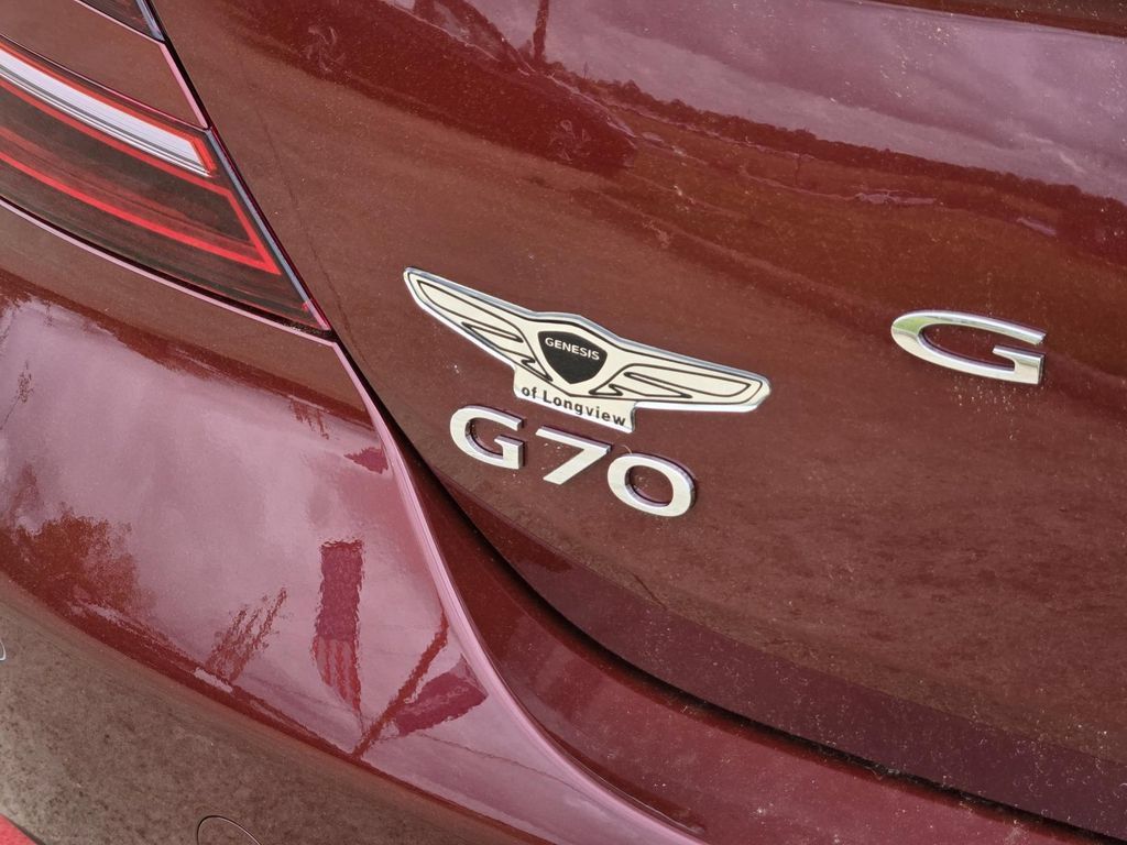 Used 2026 Genesis G70 3.3T Sport Prestige RWD image 5