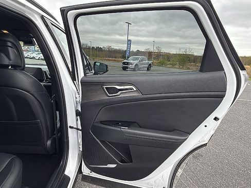 Used 2023 Kia Sportage X-Line AWD/4WD image 19