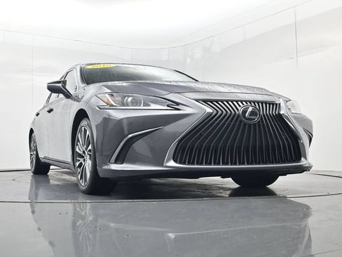 Used 2019 Lexus ES 350 w/ Premium Package FWD image 55
