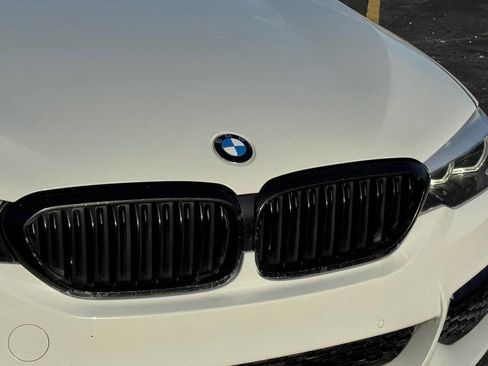 Used 2019 BMW 530i xDrive w/ M Sport Package image 28