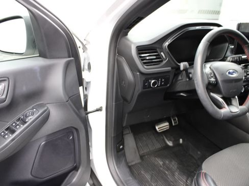 Used 2024 Ford Escape ST-Line w/ Tech Pack #1 AWD/4WD image 50