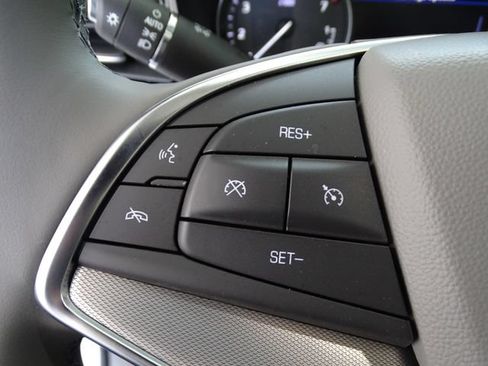 Used 2026 Cadillac XT5 Premium Luxury w/ LPO, Floor Liner Package AWD/4WD image 7