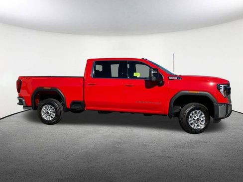 Used 2025 GMC Sierra 2500 SLE image 15