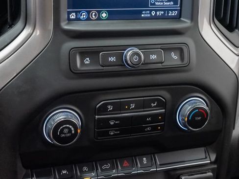 Used 2025 Chevrolet Silverado 1500 Custom w/ LPO, Dark Essentials Package AWD/4WD image 19