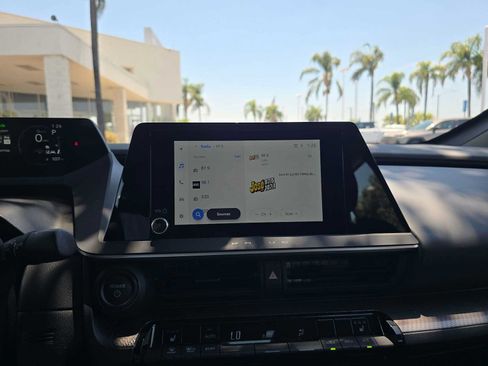 Certified 2026 Toyota Prius XLE FWD image 26