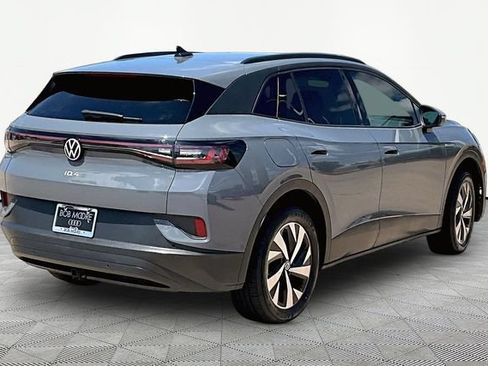 Used 2023 Volkswagen ID.4 Pro AWD/4WD image 2
