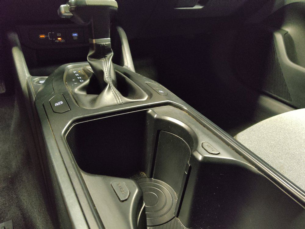Used 2025 Kia K4 FWD image 26