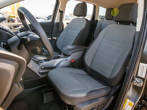 Used 2016 Ford Escape SE image 13