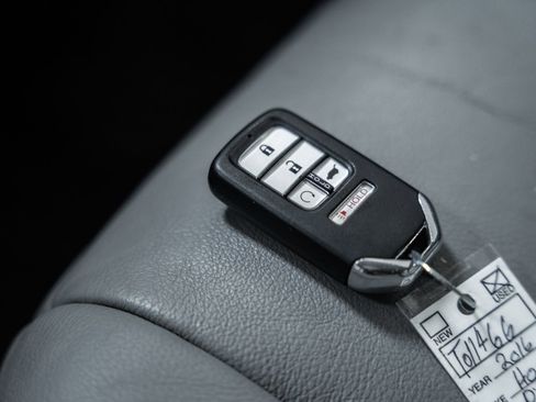 Used 2016 Honda Pilot EX-L image 51