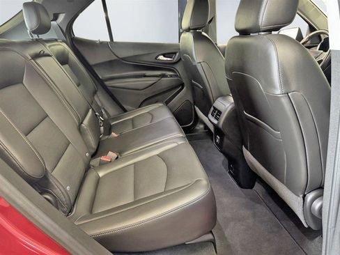 Used 2020 Chevrolet Equinox Premier image 22