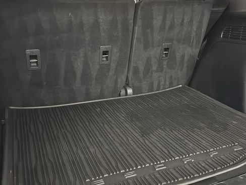 Used 2024 Ford Escape Platinum image 31