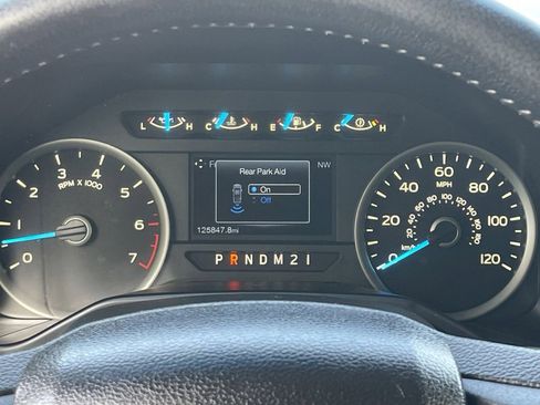 Used 2015 Ford F150 XLT w/ Equipment Group 302A Luxury AWD/4WD image 29