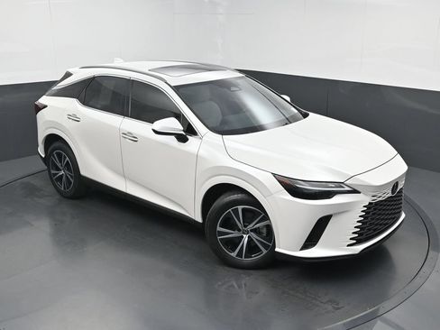 Used 2024 Lexus RX 350 Premium w/ Cold Area Package FWD image 32