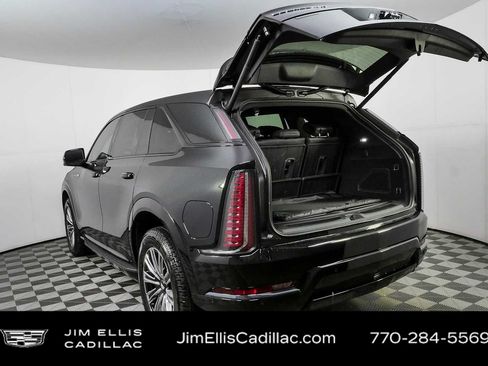 New 2026 Cadillac Escalade IQ Sport 1 w/ LPO, Floor Liner Package AWD/4WD image 35