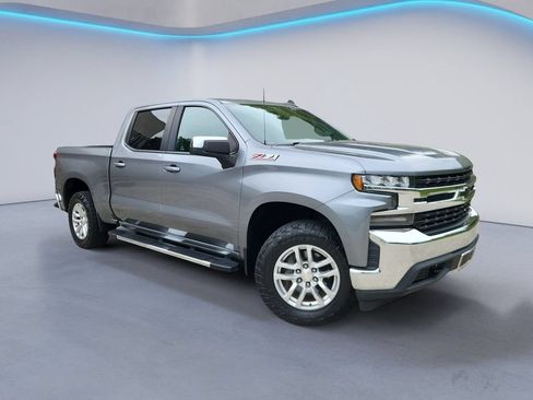 Used 2019 Chevrolet Silverado 1500 LT w/ All-Star Edition AWD/4WD image 2