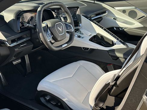 Used 2025 Chevrolet Corvette E-Ray image 15