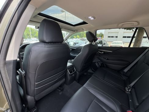 Used 2024 Subaru Outback Touring XT AWD/4WD image 27